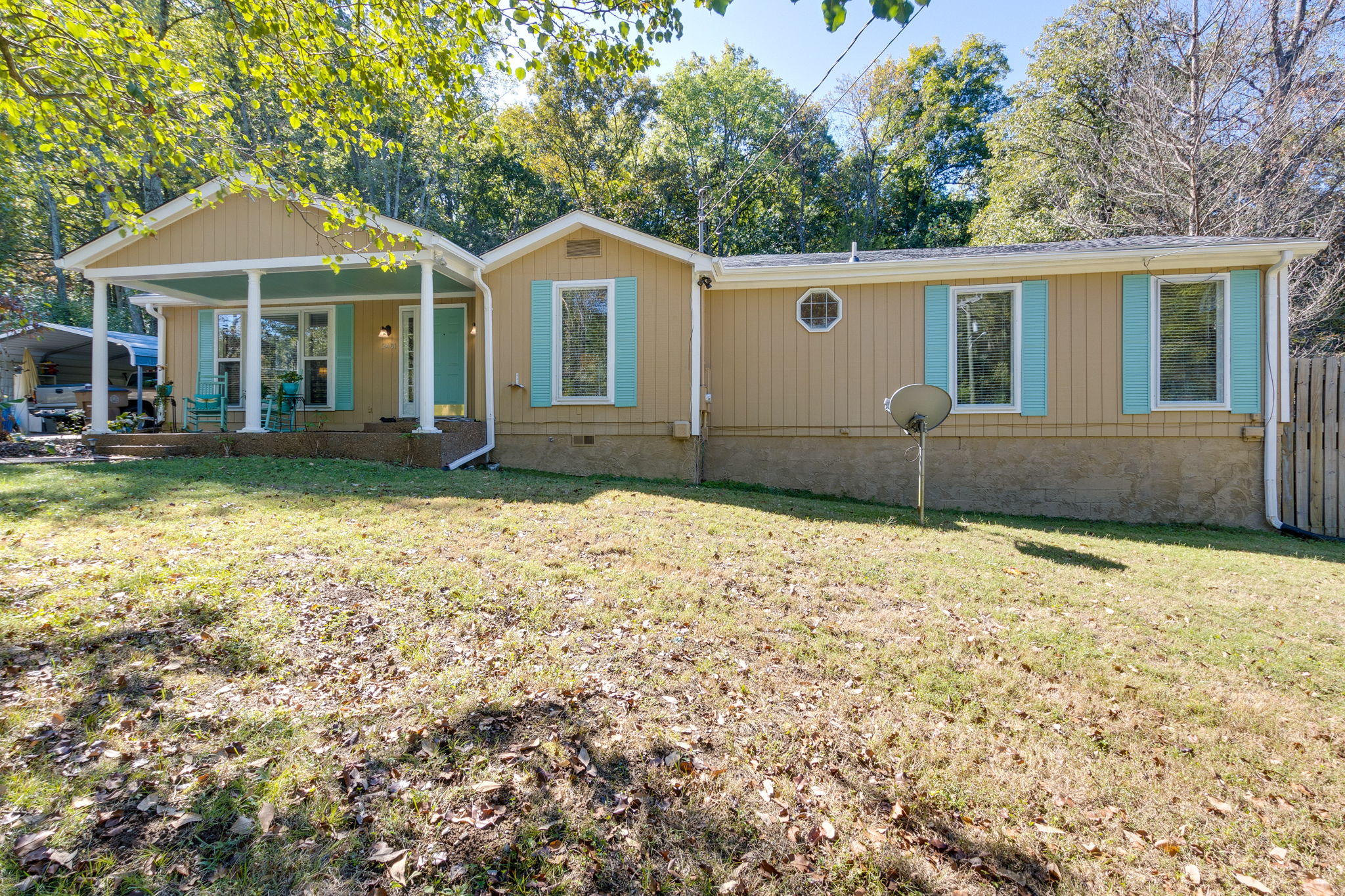 2401 Una Antioch Pike, Nashville, TN 37013 Nathan Mantor Photography