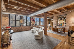 2401 W Ohio St 21_003