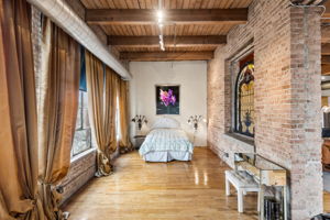 2401 W Ohio St 21_021