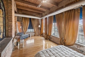 2401 W Ohio St 21_023