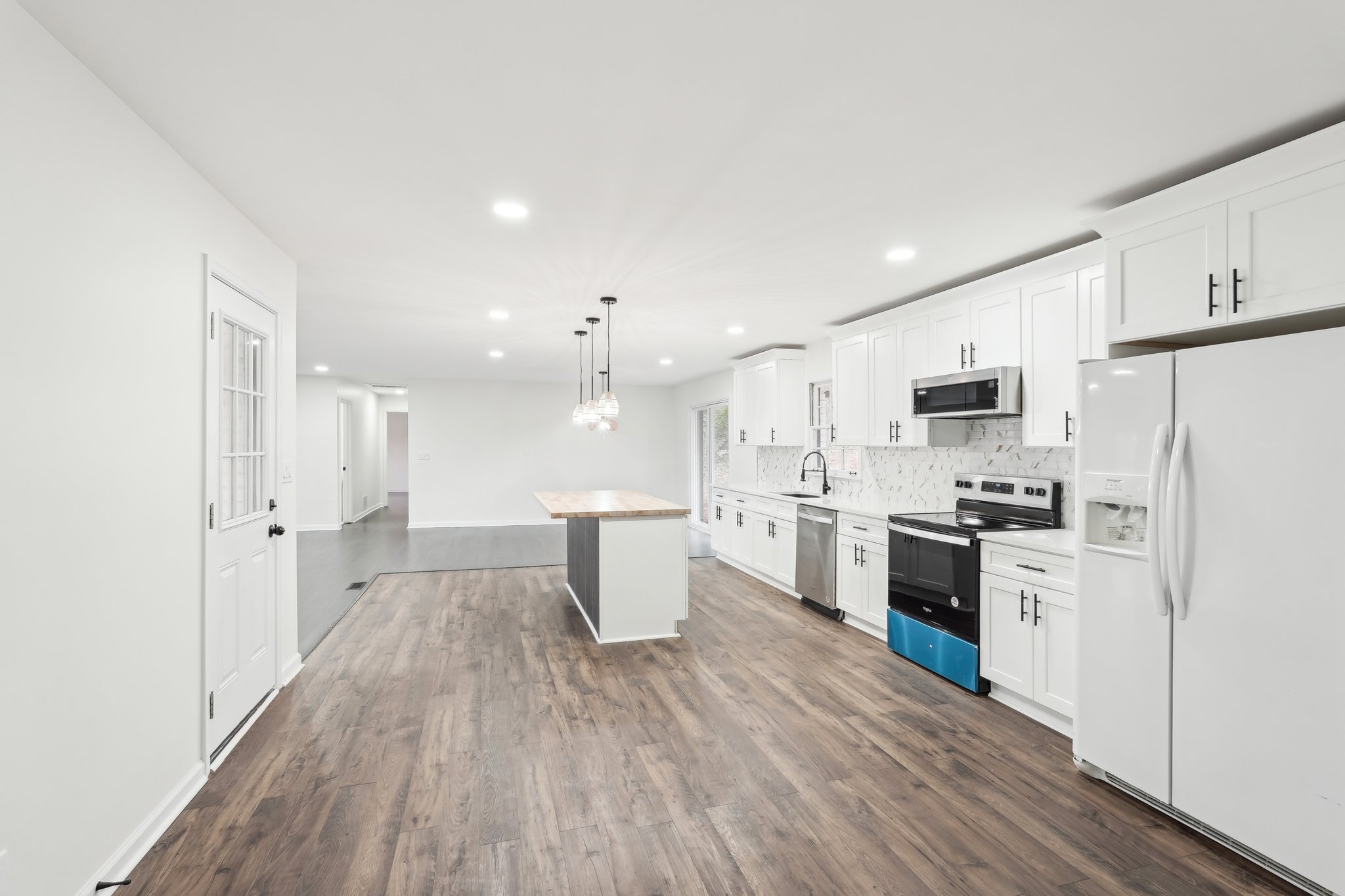 Winshire Dr-016.jpg