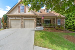 Welcome to 2402 Jasmine Glen Drive