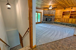  Photo 49