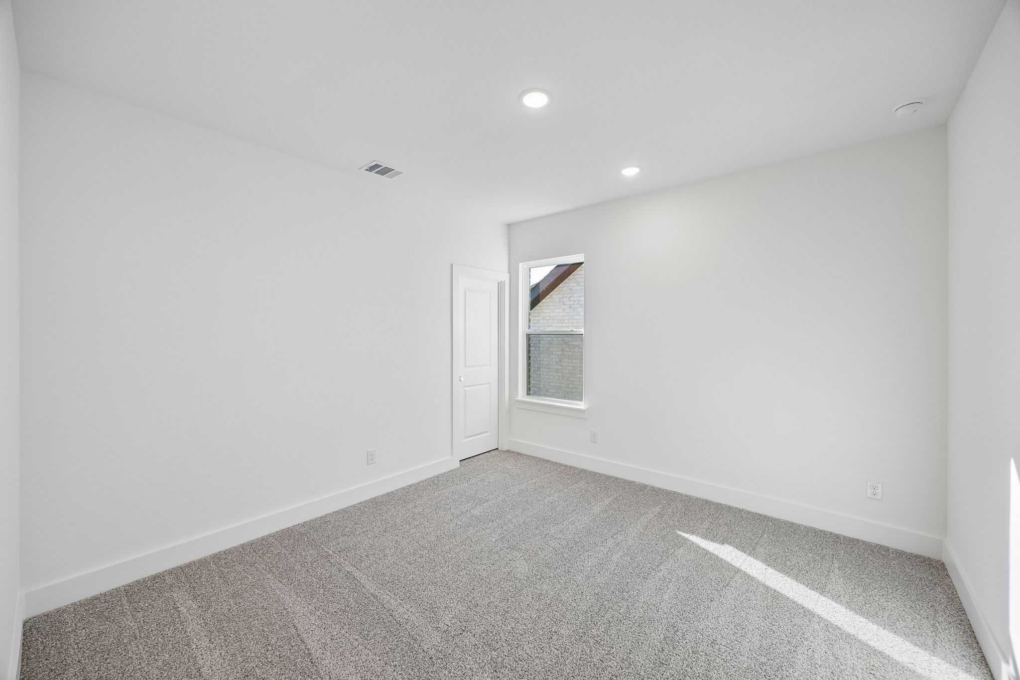 2404CairnRdMcKinney_007