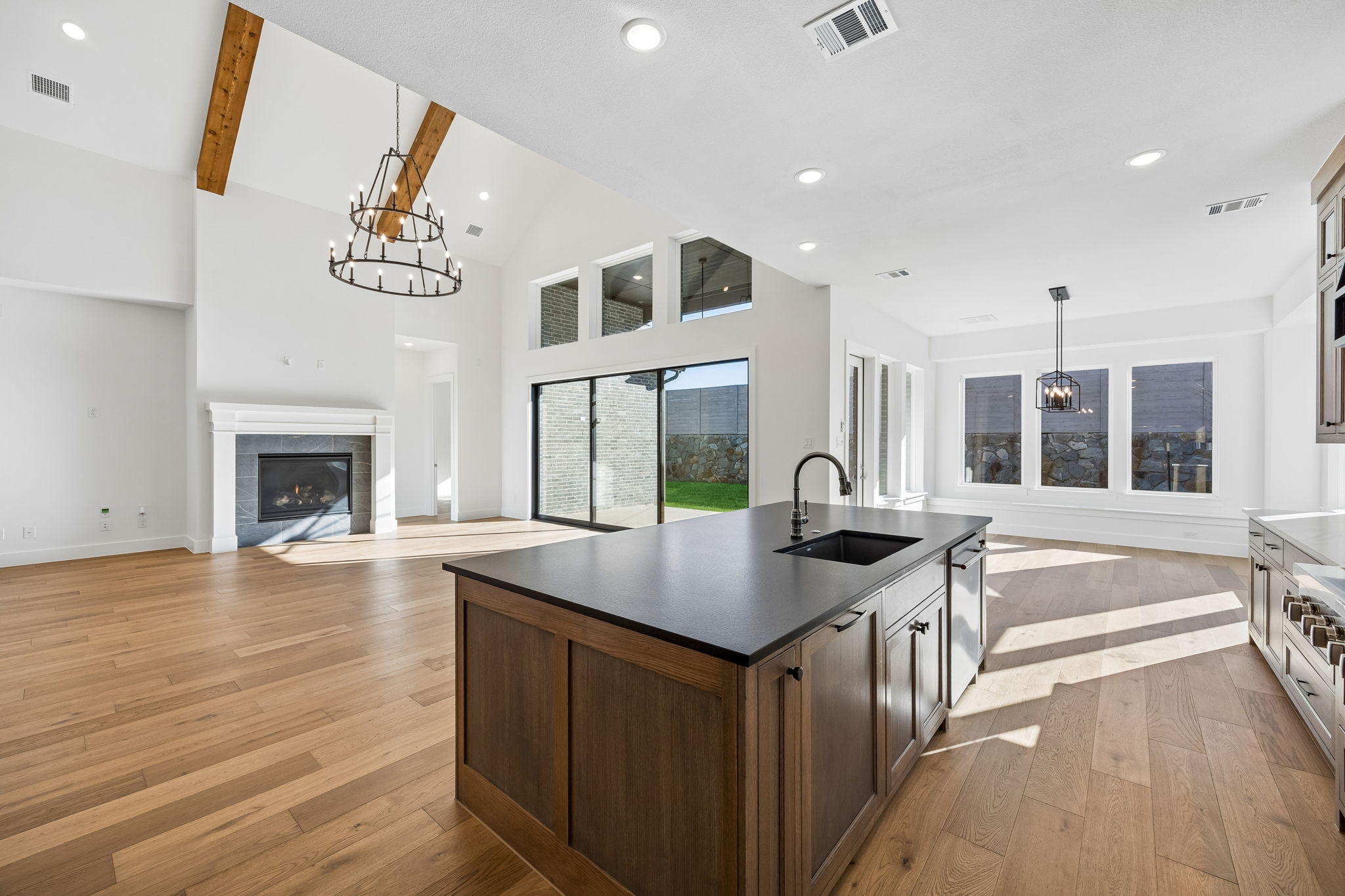 2404CairnRdMcKinney_037