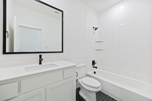 2404CairnRdMcKinney_009