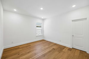 2404CairnRdMcKinney_012