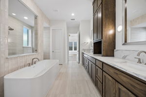 2404CairnRdMcKinney_058