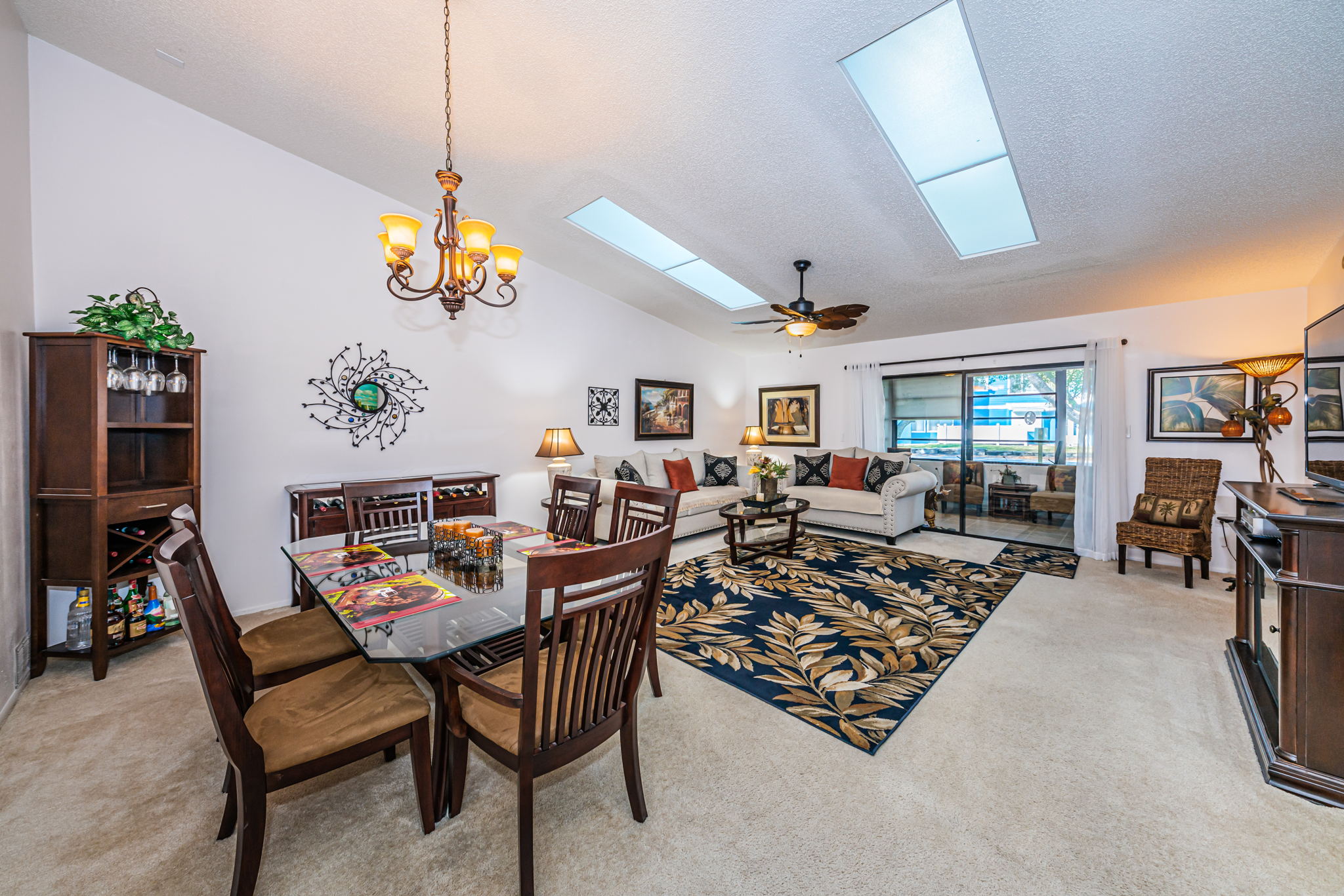 Dining Room4