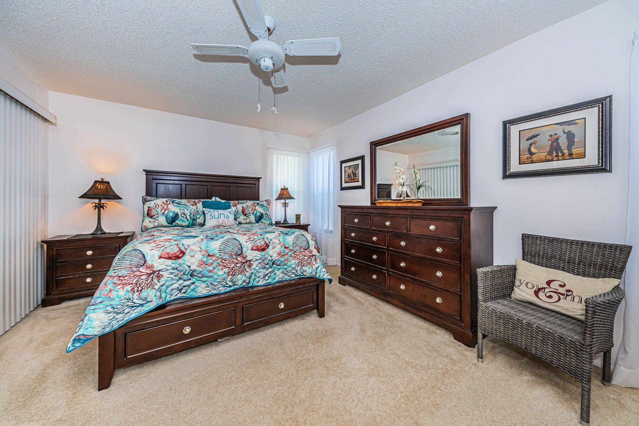 Master Bedroom1b