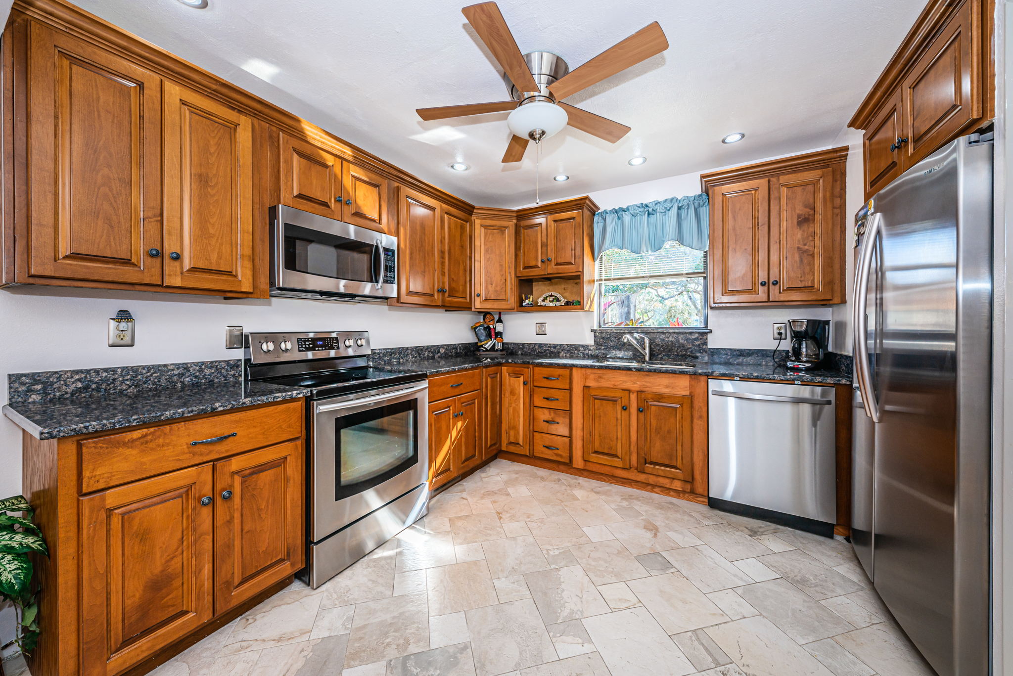 Kitchen1