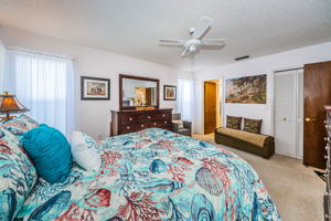 Master Bedroom1c