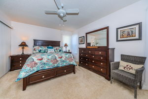 Master Bedroom1b