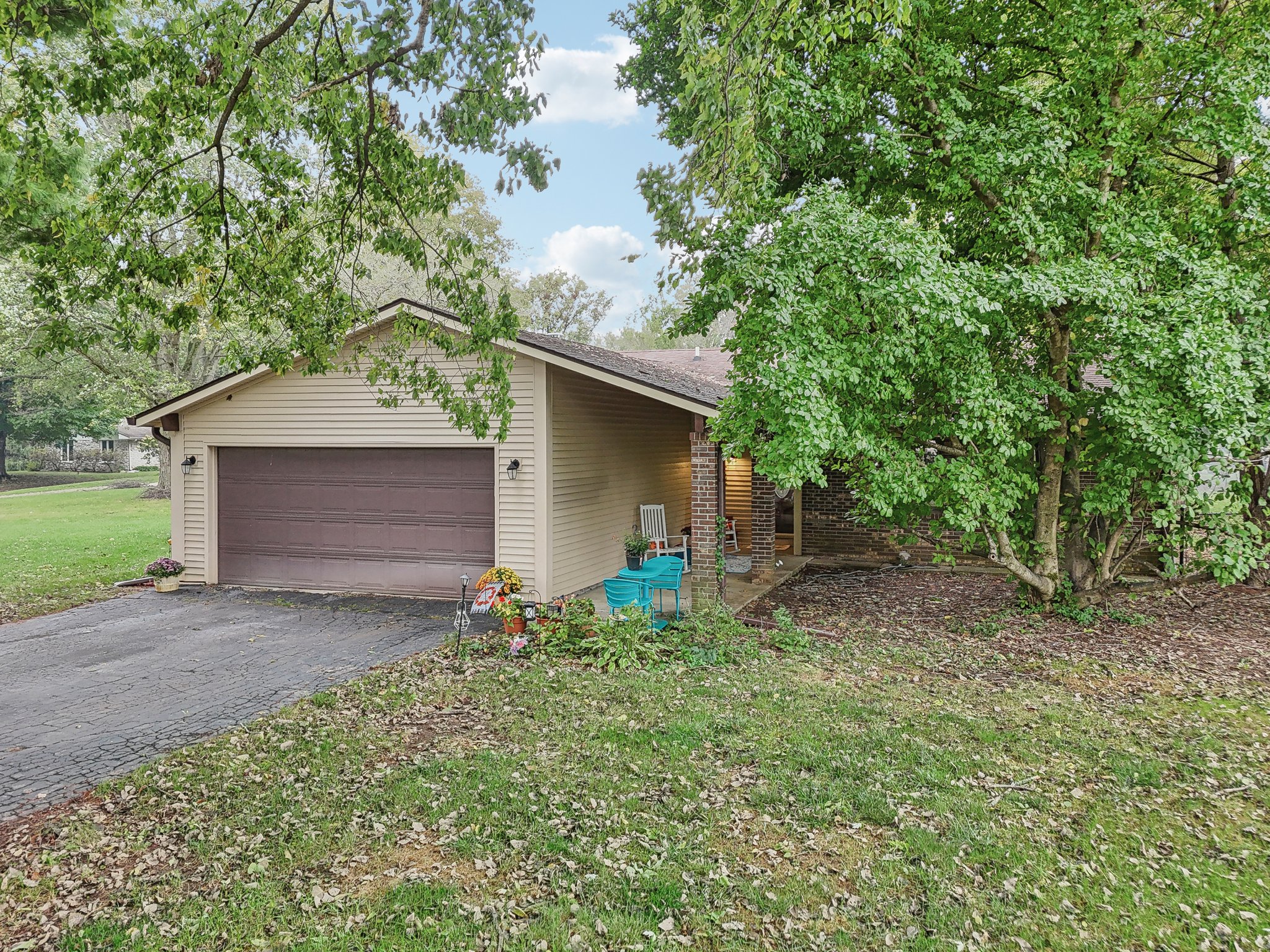 Postmaster Ln-004.jpg