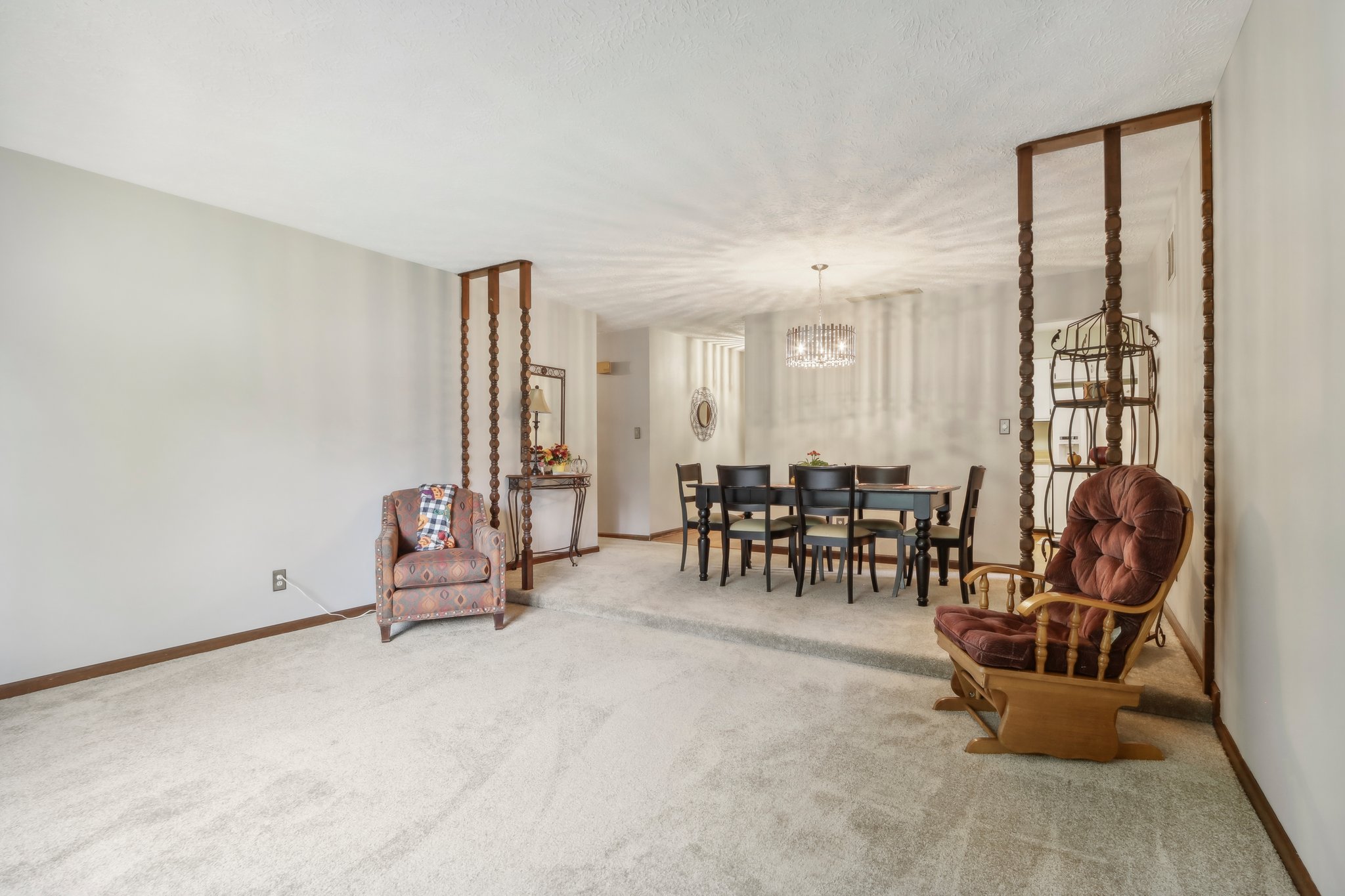 Postmaster Ln-018.jpg