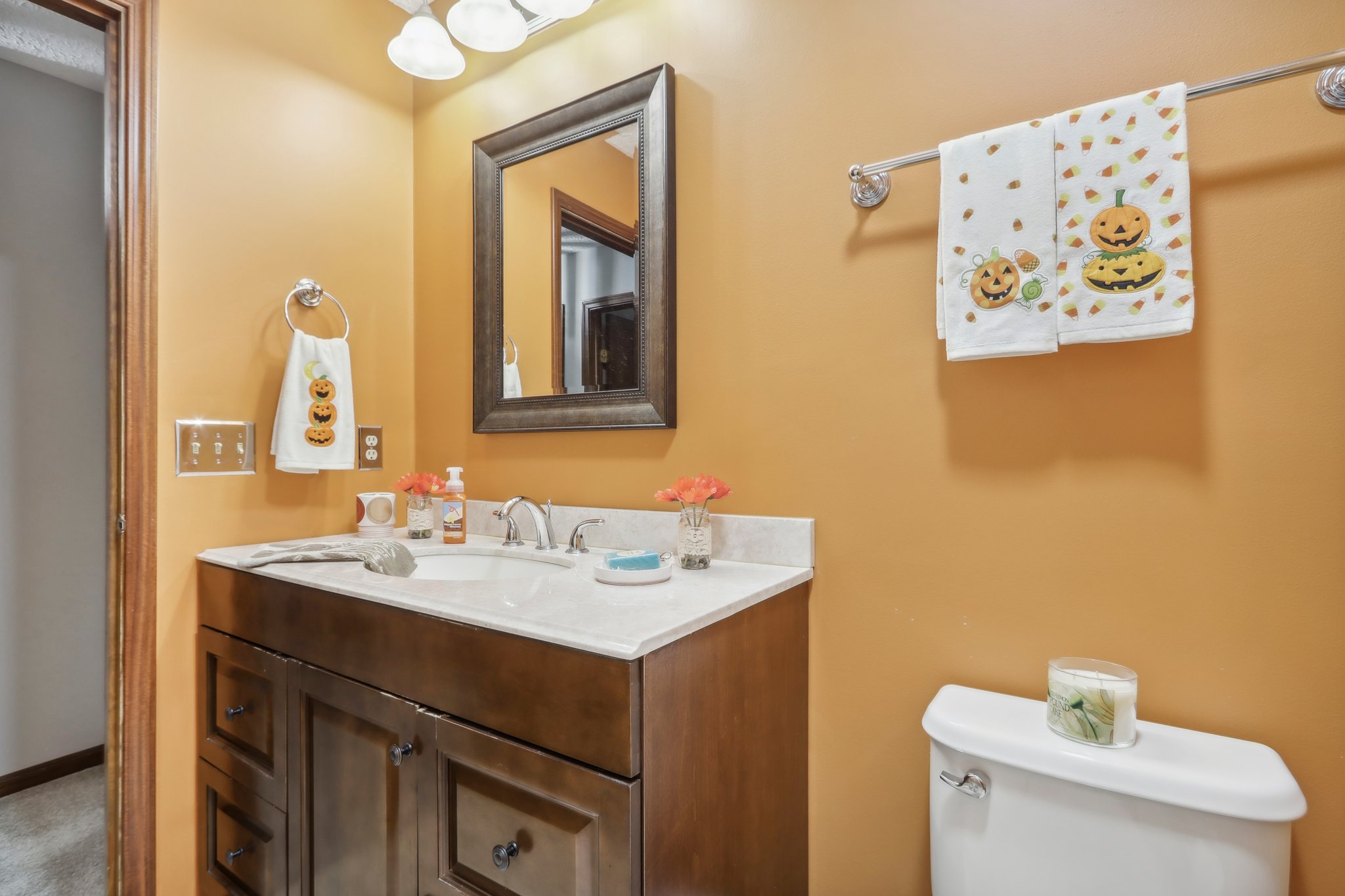 Postmaster Ln-047.jpg