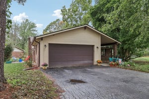 Postmaster Ln-010.jpg