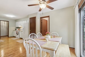 Postmaster Ln-032.jpg