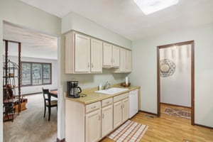 Postmaster Ln-036.jpg