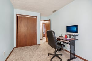 Postmaster Ln-042.jpg