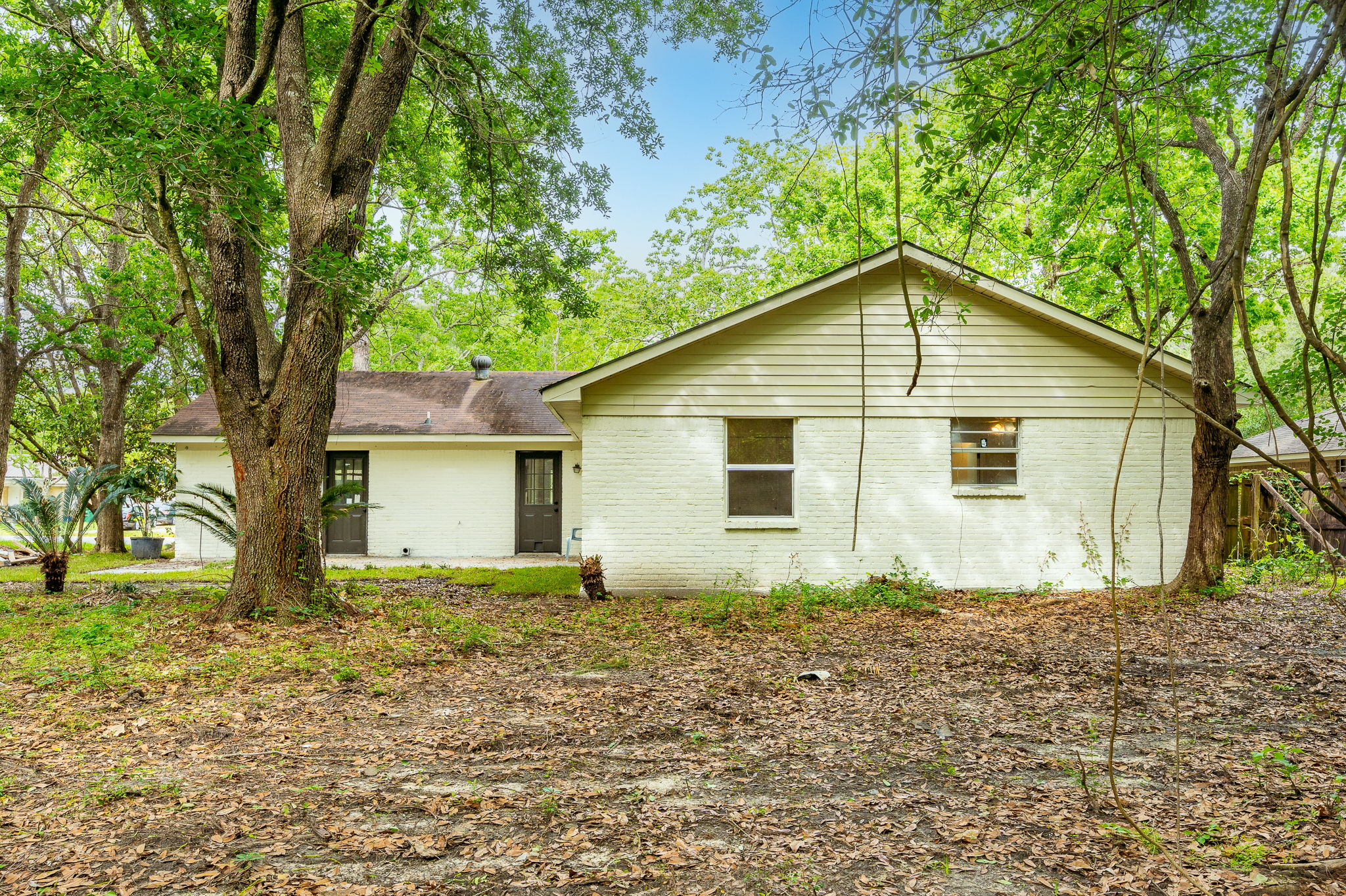 3  Exterior (5 of 5)