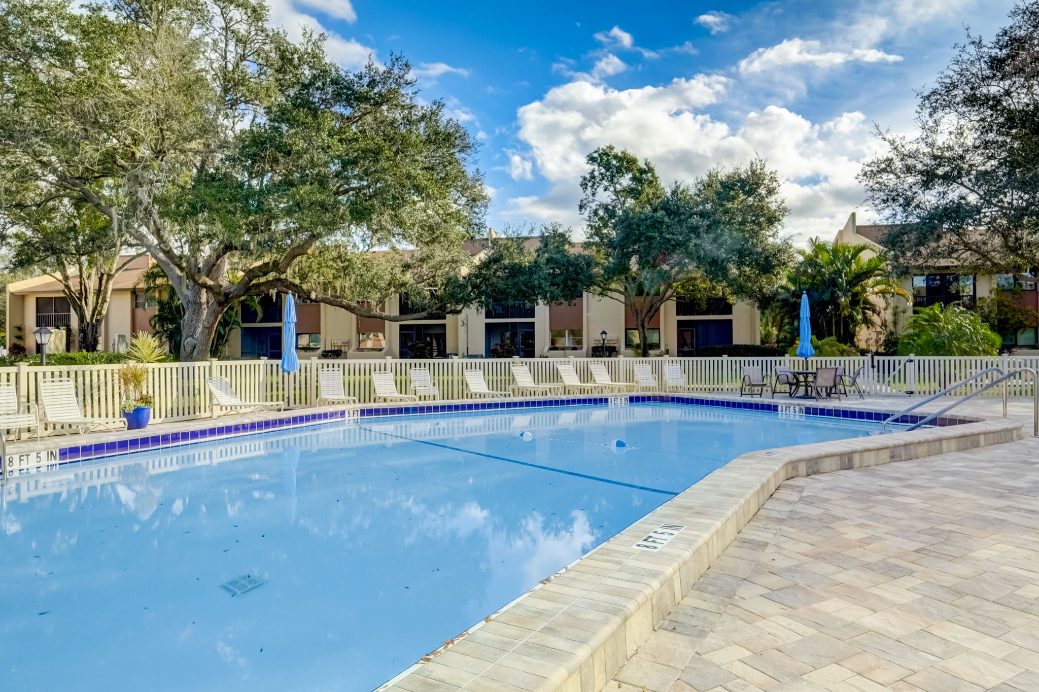 Clubhouse Cir 204-034