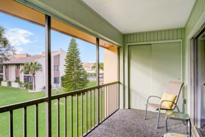 Clubhouse Cir 204-030