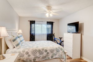Clubhouse Cir 204-028