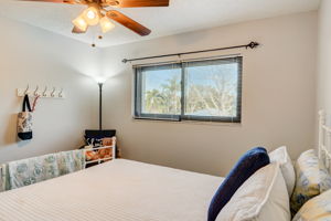 Clubhouse Cir 204-022
