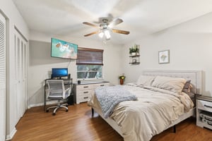 W Stroud Ave unit b-S0407-022.jpg