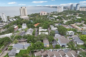 W Stroud Ave unit b-S0407-046.jpg