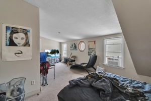  Photo 37