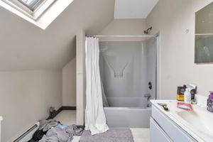  Photo 38