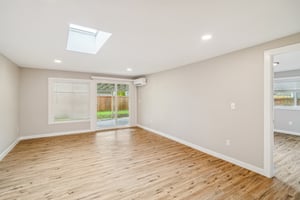 100th St SE-016.jpg