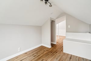 100th St SE-029.jpg