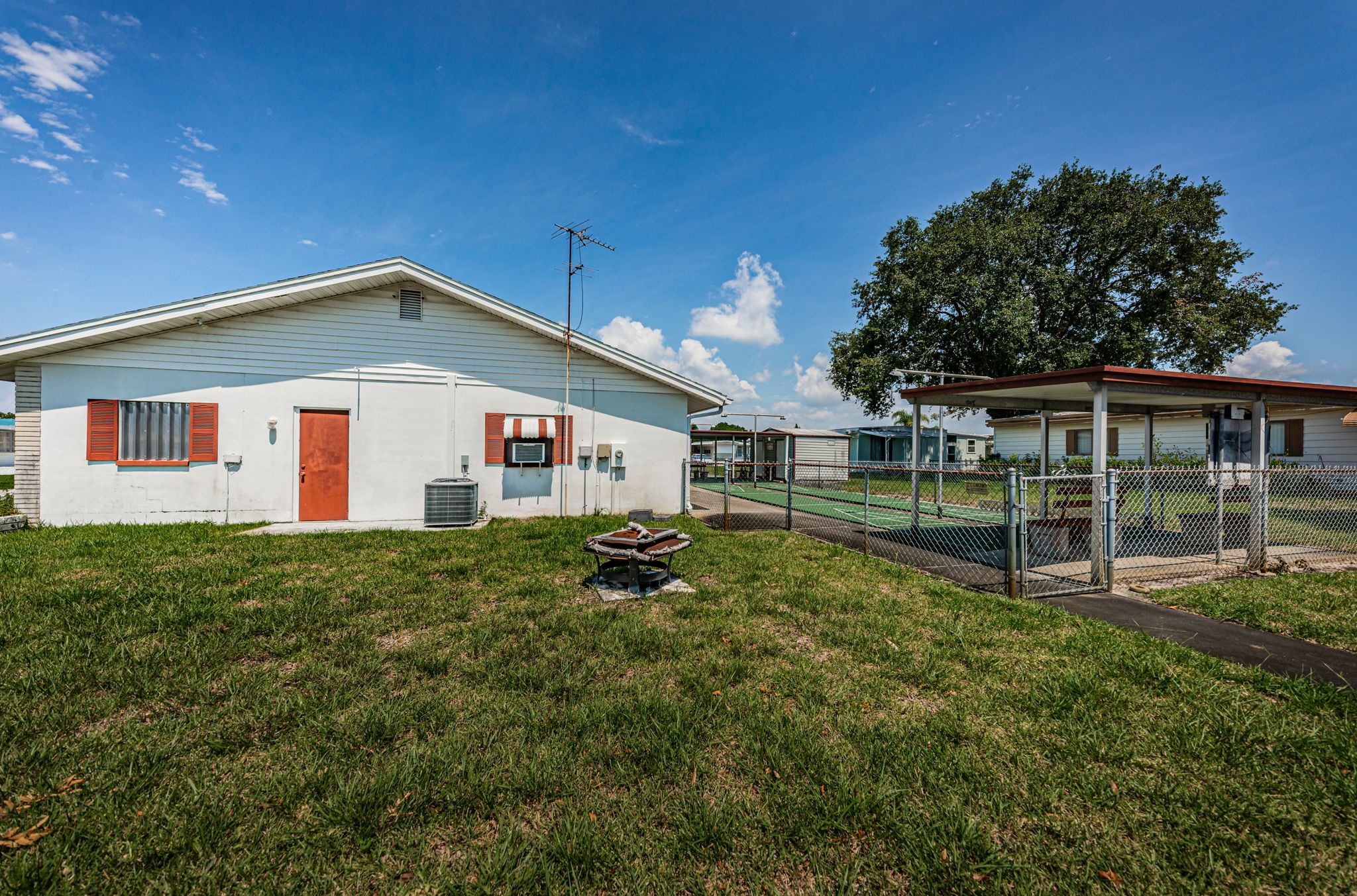 Buena Vista Manor Civic Center7