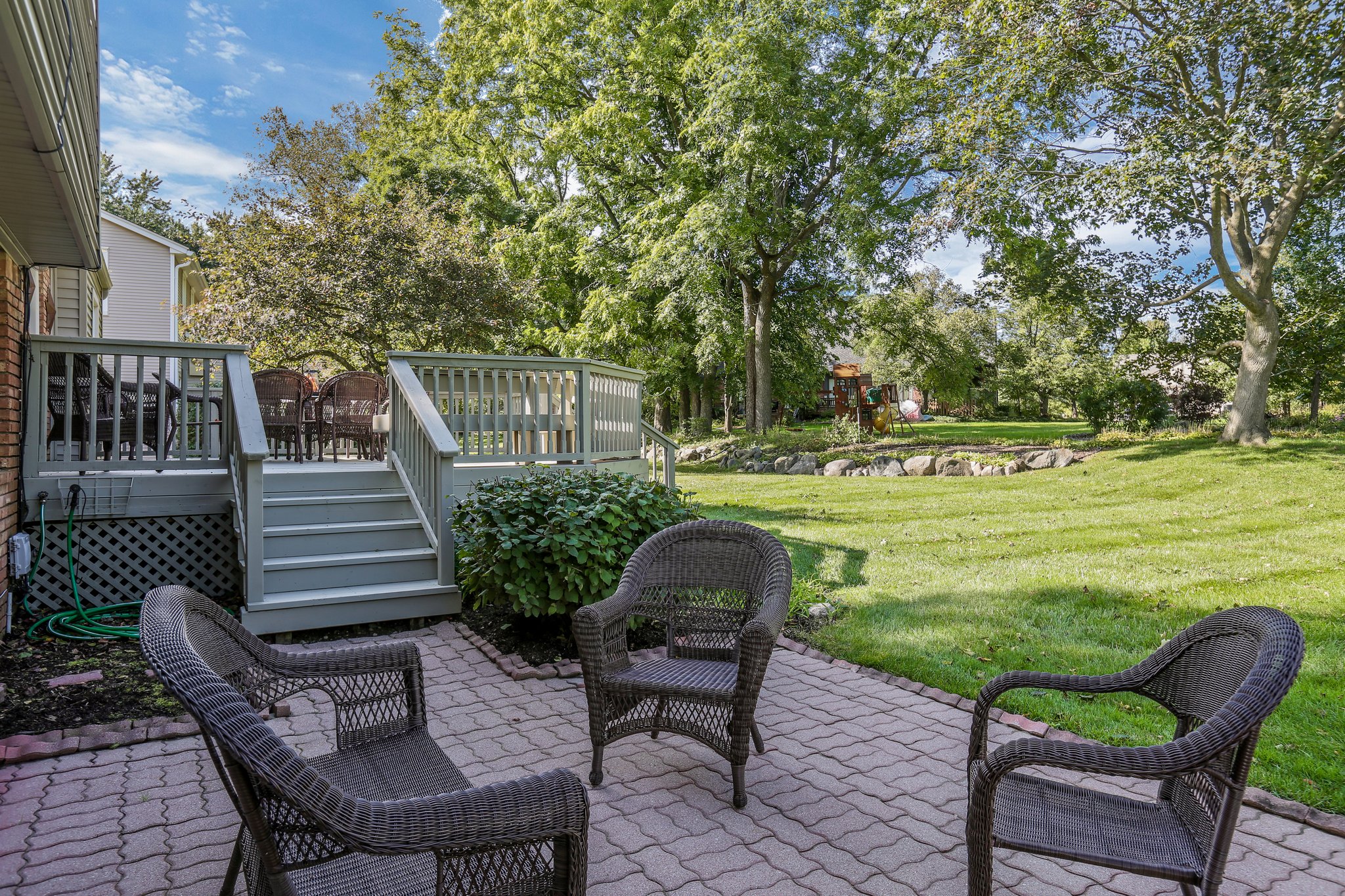 2406 Kingsbury Dr, Troy, MI 48098, USA Photo 22