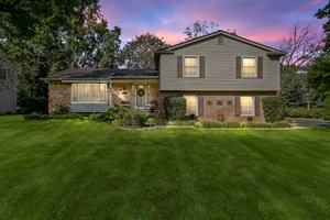 2406 Kingsbury Dr, Troy, MI 48098, USA Photo 0