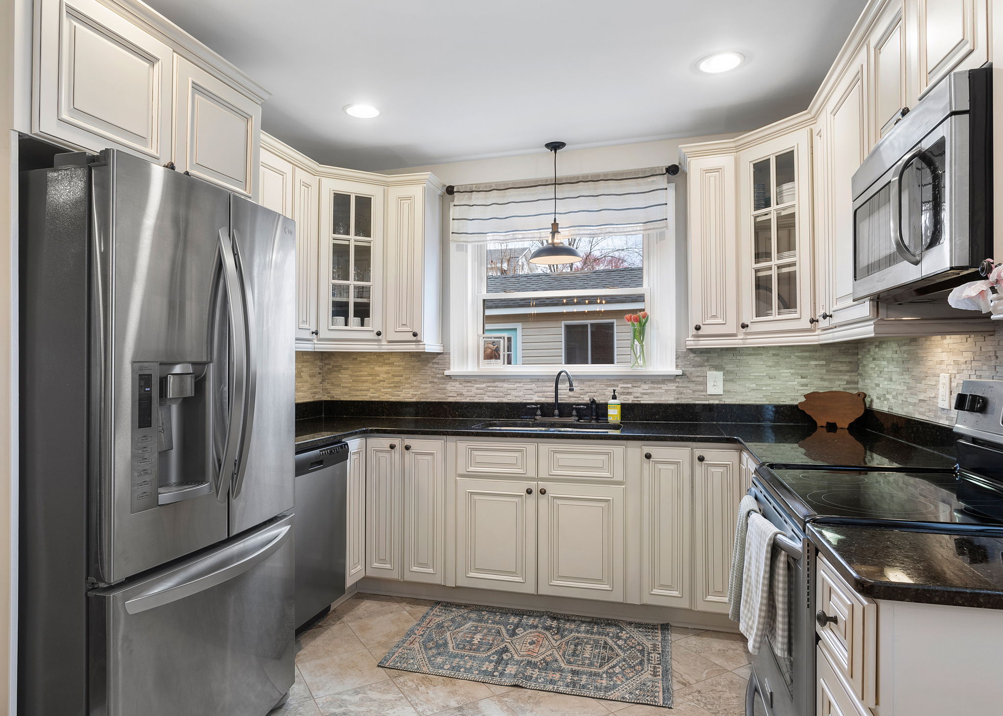 10-Kitchen