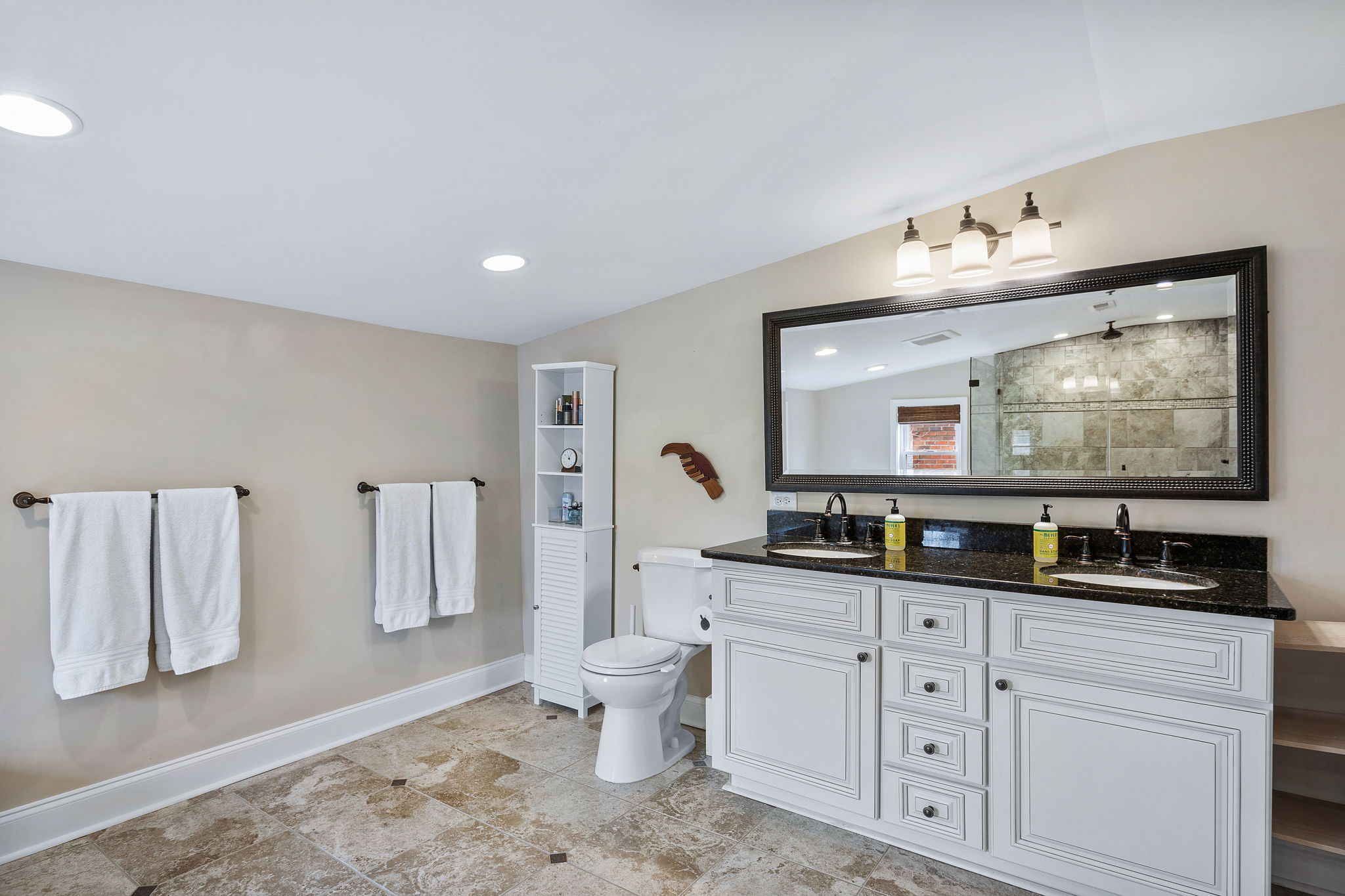 27-Primary Bath