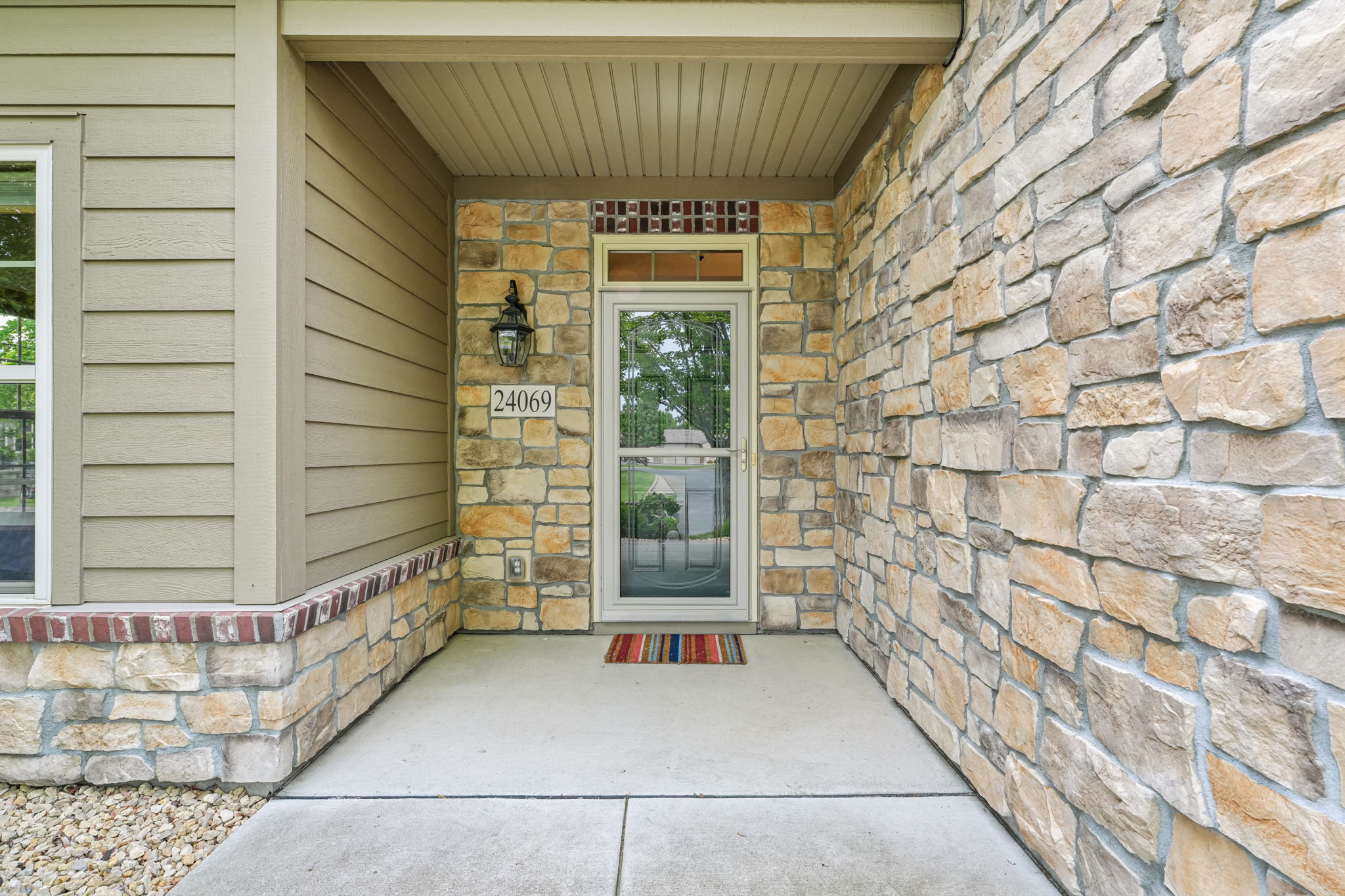 Rivers Edge Rd-3105-010
