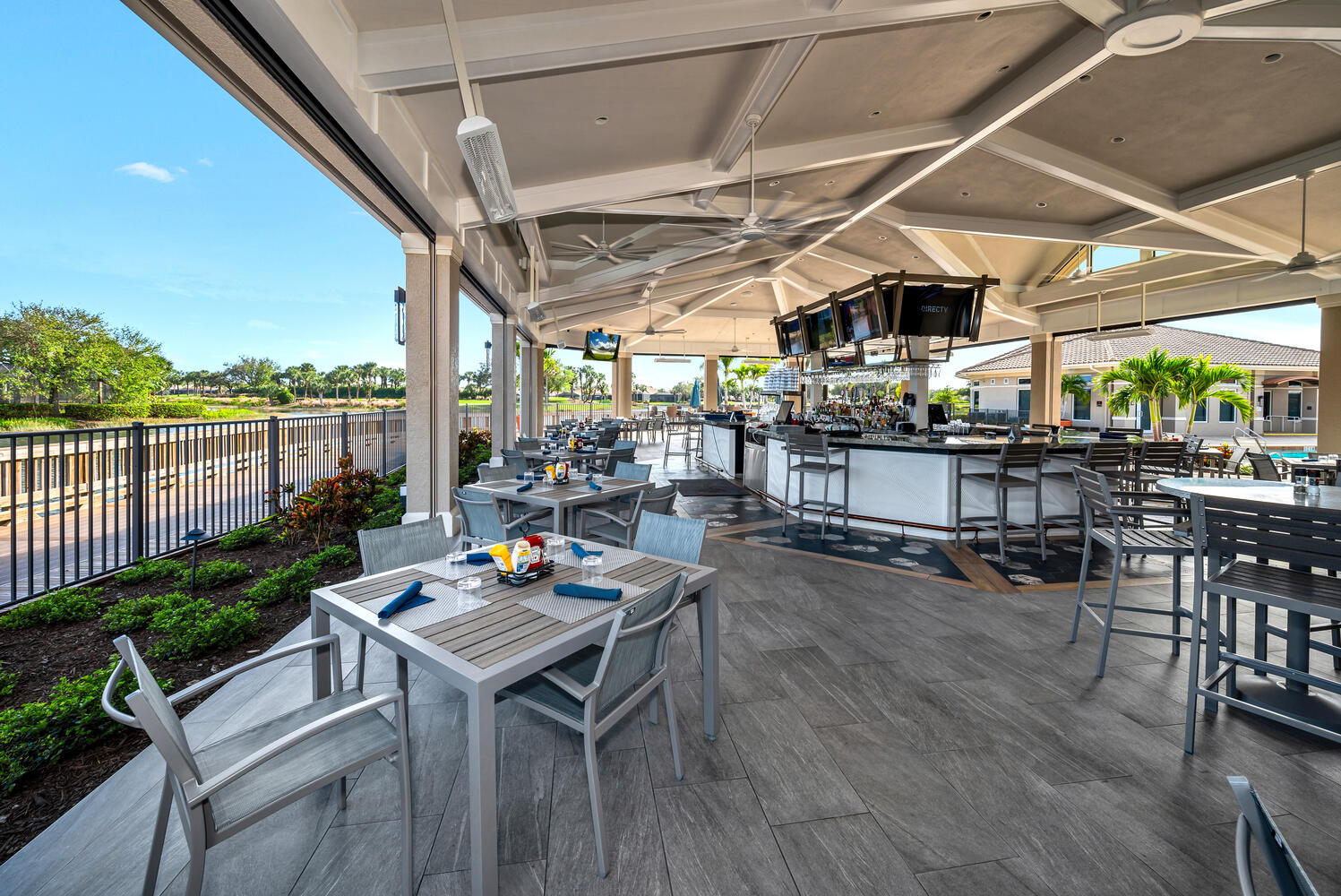 26-print-outdoor bar