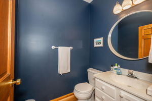  Photo 47