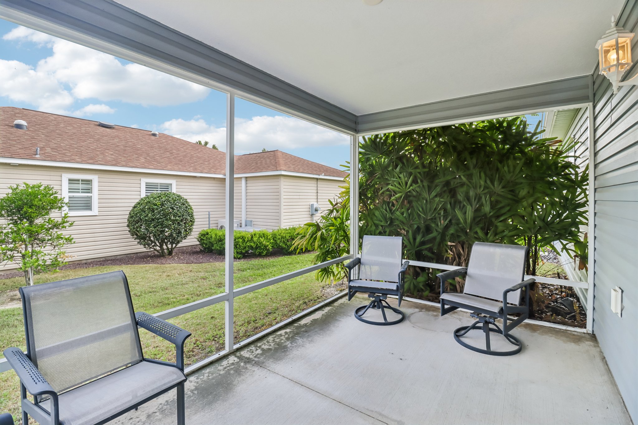 Carriage Hill Way-S0905-026.jpg