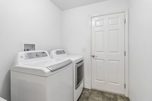 Carriage Hill Way-S0905-016.jpg
