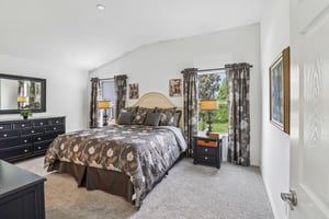 Carriage Hill Way-S0905-021.jpg