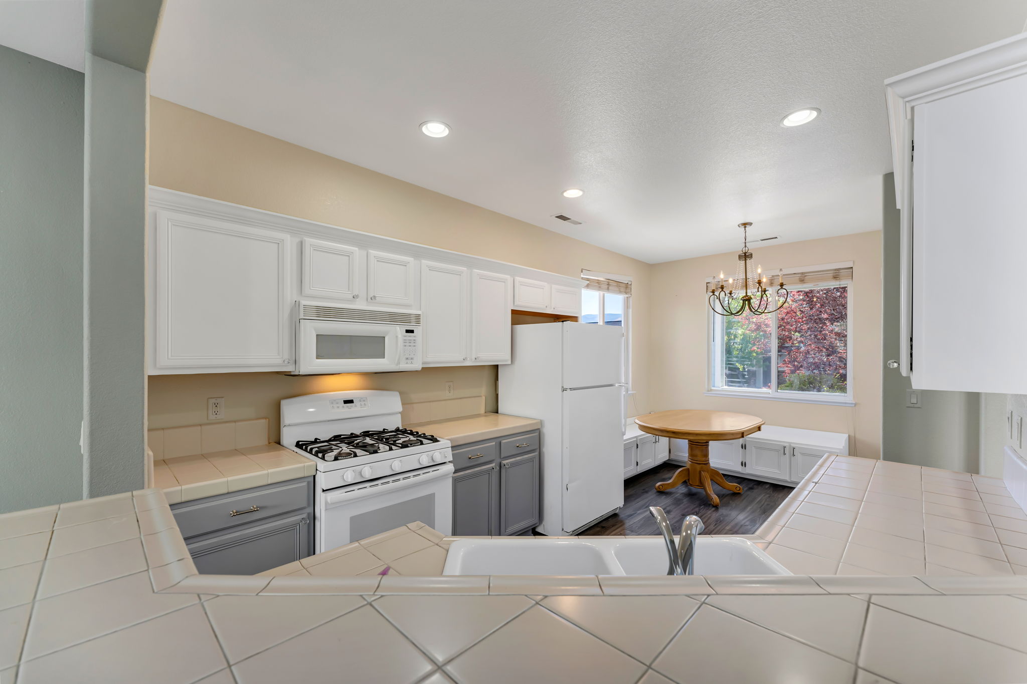 2408 Crestone Dr, Reno, NV 89523, USA Photo 14