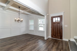 Entryway/Dining Room