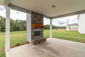 Covered Porch W/ Fireplace