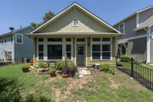  Photo 10